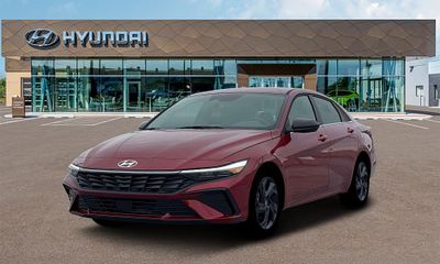 2026 Hyundai Elantra SEL Sport Premium
