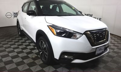 2019 Nissan Kicks S