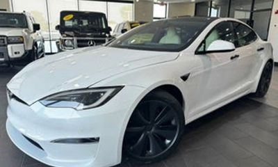 2024 Tesla Model S Long Range