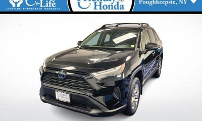 2023 Toyota RAV4 XLE