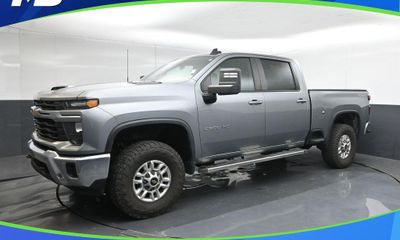 2024 Chevrolet Silverado HD LT