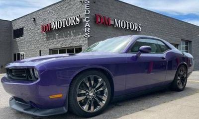 2014 Dodge Challenger SRT Core