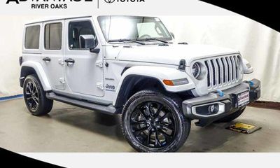 2023 Jeep Wrangler Sahara 4XE