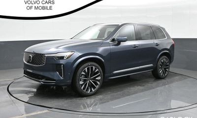 2026 Volvo XC90 Plus Bright