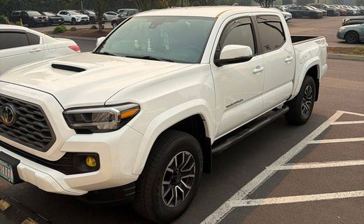 2022 Toyota Tacoma SR5