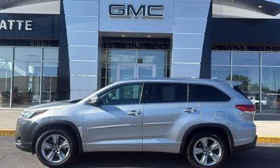 2018 Toyota Highlander LTD Platinum
