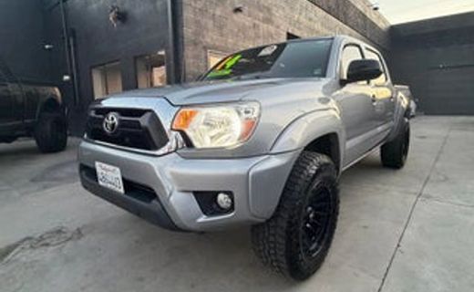 2013 Toyota Tacoma Delux