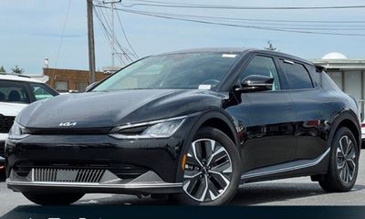 2024 Kia EV6 Light Wind