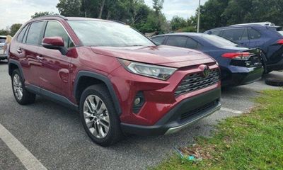 2019 Toyota RAV4 Limited