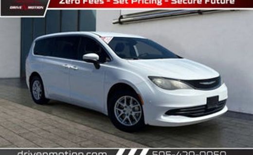 2017 Chrysler Pacifica Touring L Plus