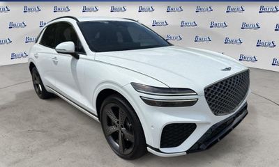 2025 Genesis GV70