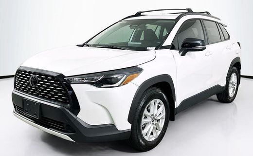 2025 Toyota Corolla Cross LE