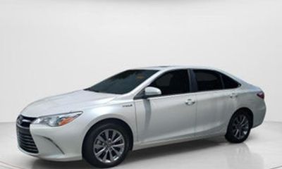 2016 Toyota Camry Hybrid