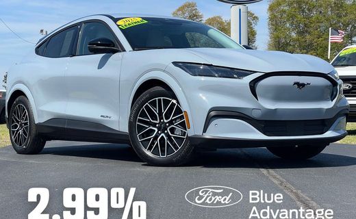 2025 Ford Mustang Mach-E Premium