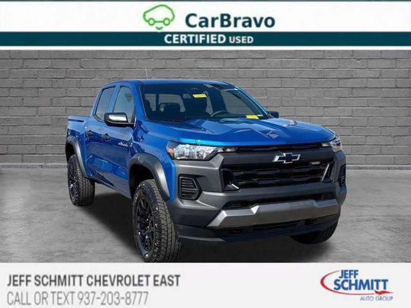 2024 Chevrolet Colorado — a typically priced live listing