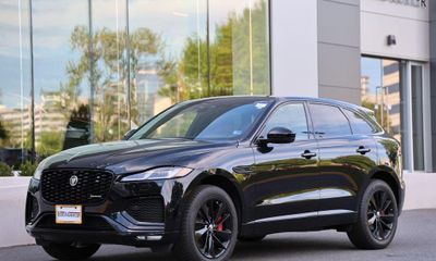2024 Jaguar F-Pace P400 S