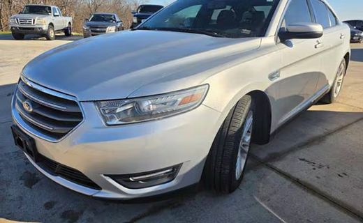 2013 Ford Taurus SEL
