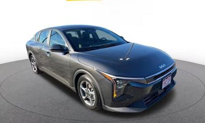 2025 Kia K4