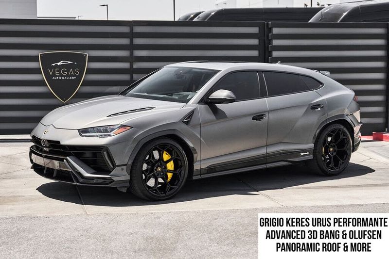 2024 Lamborghini URUS — a typically priced live listing