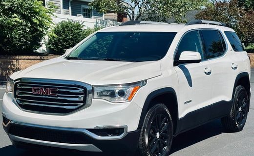 2019 GMC Acadia SLT 1