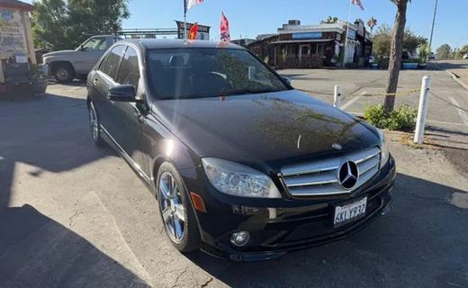 2010 Mercedes-Benz C-Class C300