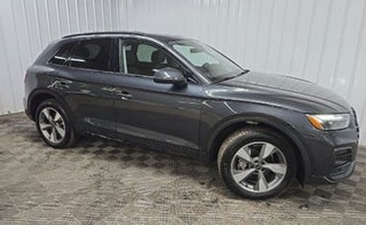 2025 Audi Q5 S Line Quattro