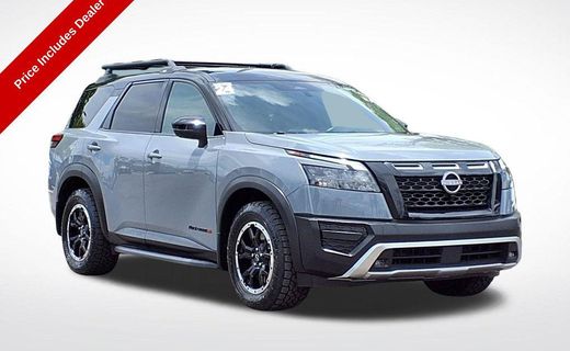 2024 Nissan Pathfinder SV