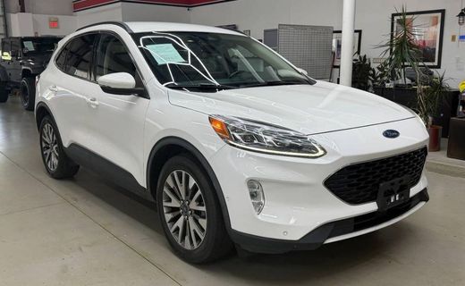 2020 Ford Escape Titanium