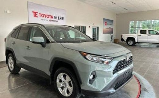 2020 Toyota RAV4 XLE