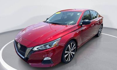2020 Nissan Altima SR