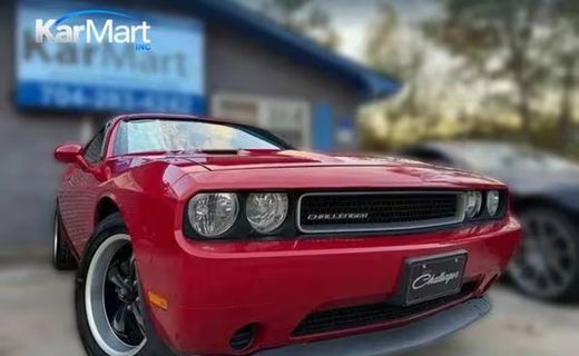 2012 Dodge Challenger Base