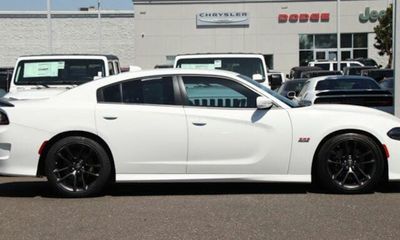 2020 Dodge Charger Scat Pack