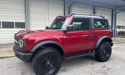 2026 Ford Bronco Base