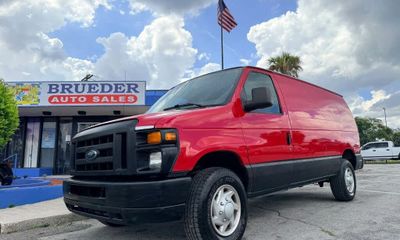 2011 Ford Econoline E 350 Super