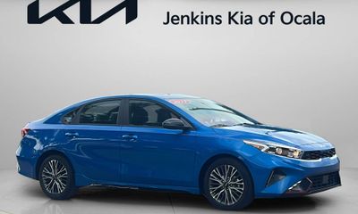 2023 Kia Forte GT Line
