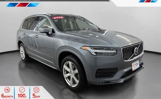 2020 Volvo XC90 Momentum