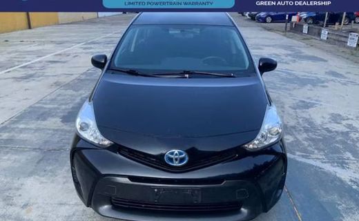 2016 Toyota Prius V TWO