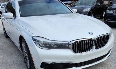2016 BMW 740i