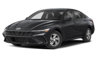 2025 Hyundai Elantra SE