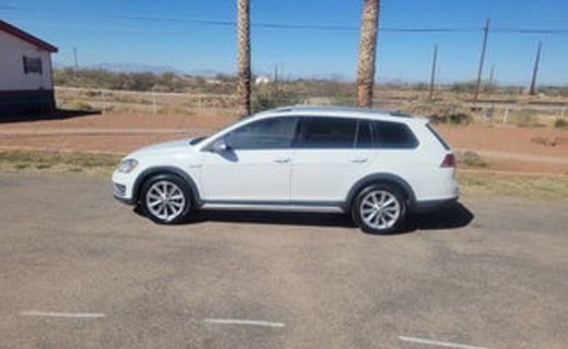 2017 Volkswagen Golf Alltrack