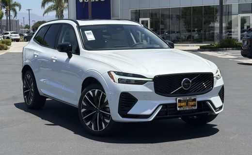 2026 Volvo XC60 Ultra Dark