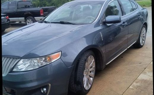 2010 Lincoln MKS Base