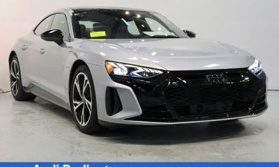 2022 Audi E-Tron GT Quattro Premium Plus