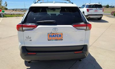 2019 Toyota RAV4 LE