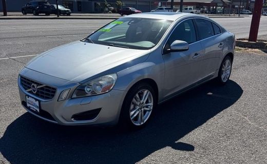 2013 Volvo S60 T5