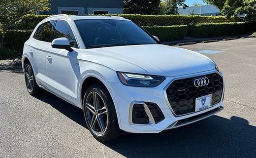 2021 Audi Q5 E Quattro Premium