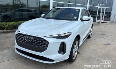 2025 Audi Q5 Quattro Premium Plus