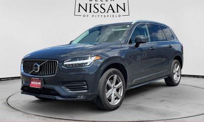 2022 Volvo XC90 Momentum Excl S60
