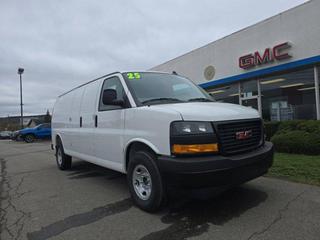 2025 GMC Savana EXT
