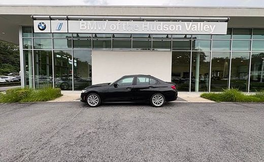 2023 BMW 330i